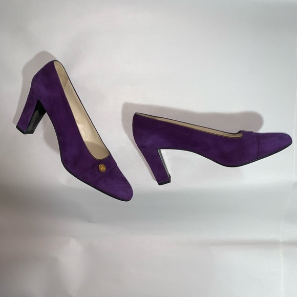 CHANEL size 37 purple suede block heel PUMPS - Picture 11 of 14